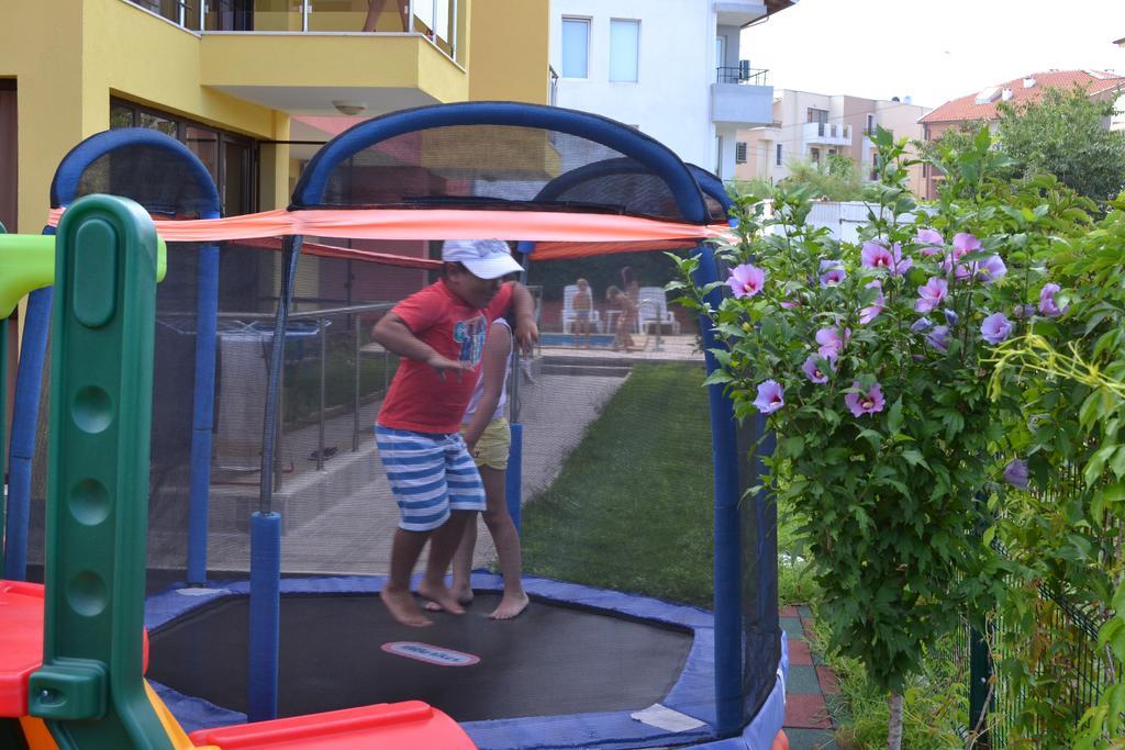 Apart Lev Ravda Kültér fotó